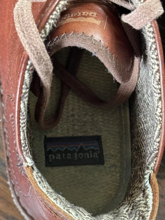 Patagonia Brown Leather Moc-Toe Chukka Boots - Picture 11 of 15